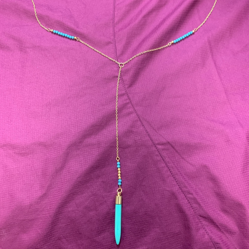 Unknown Brand Turquoise Color Necklace